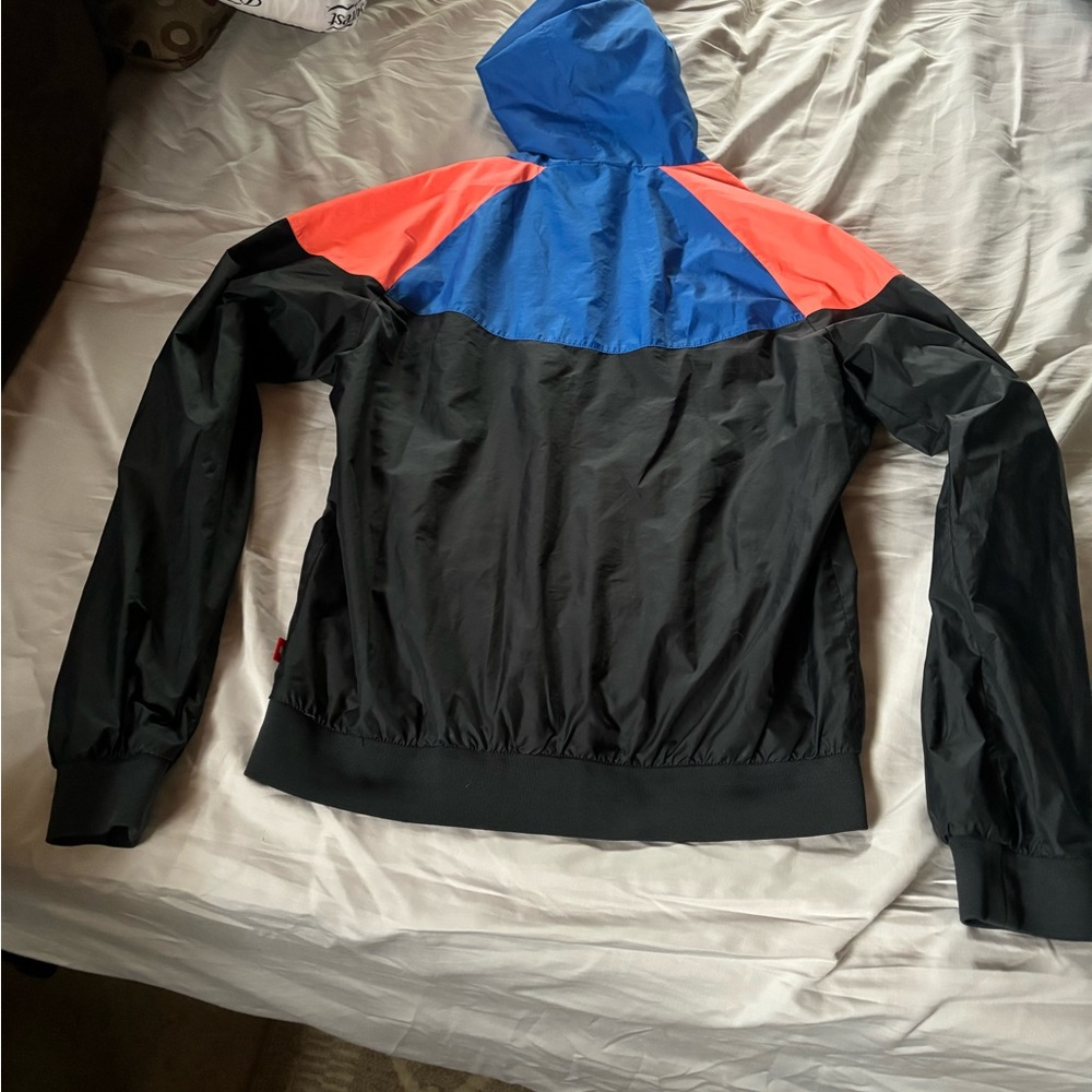 Nike youth Windrunner